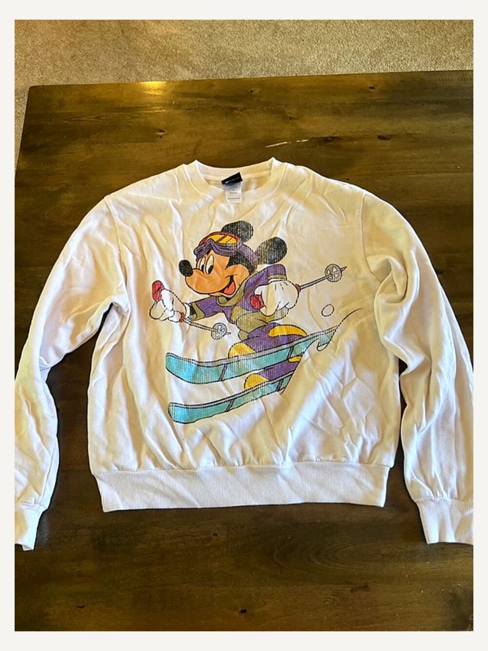 Disney Mickey Mouse Ski Graphic Sweatshirt Cream Women’s Small